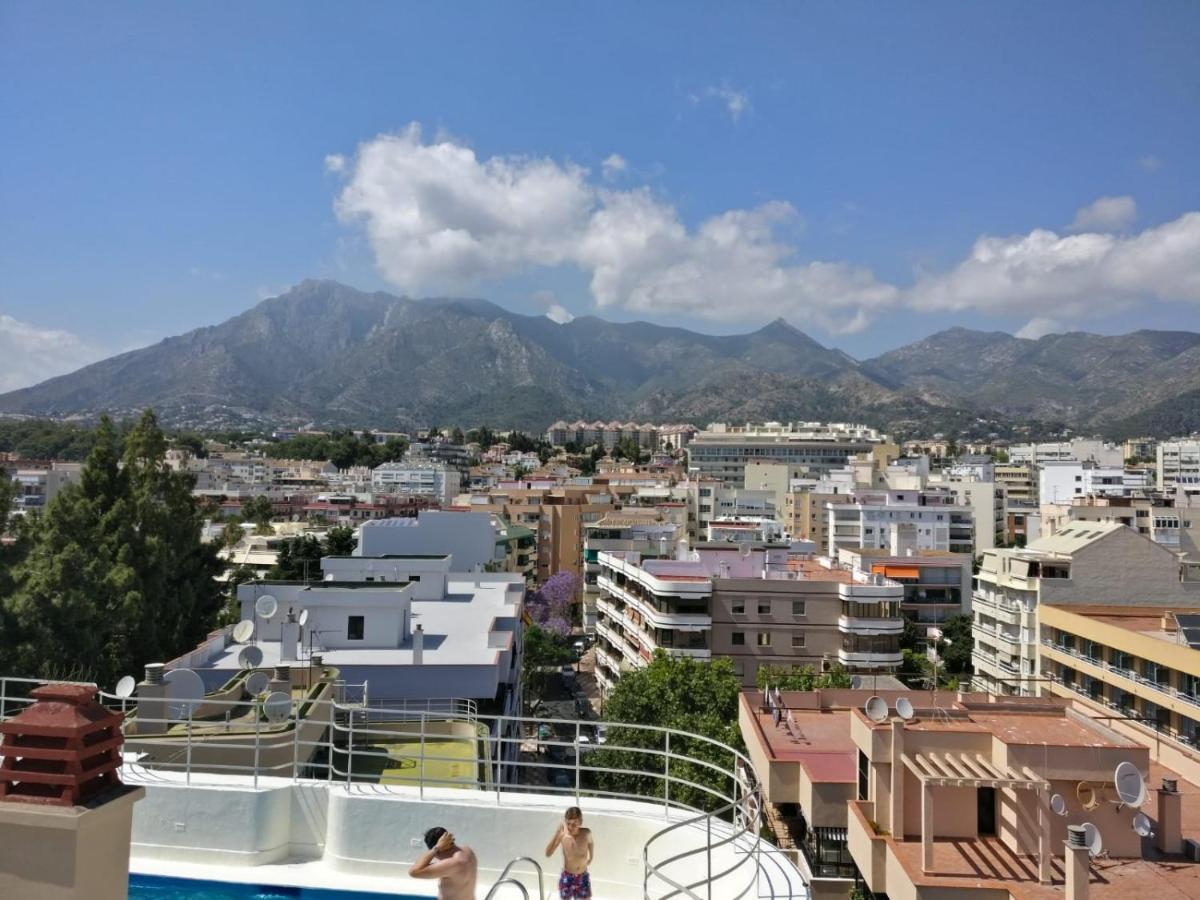 Apartamento Marbella Esterno foto